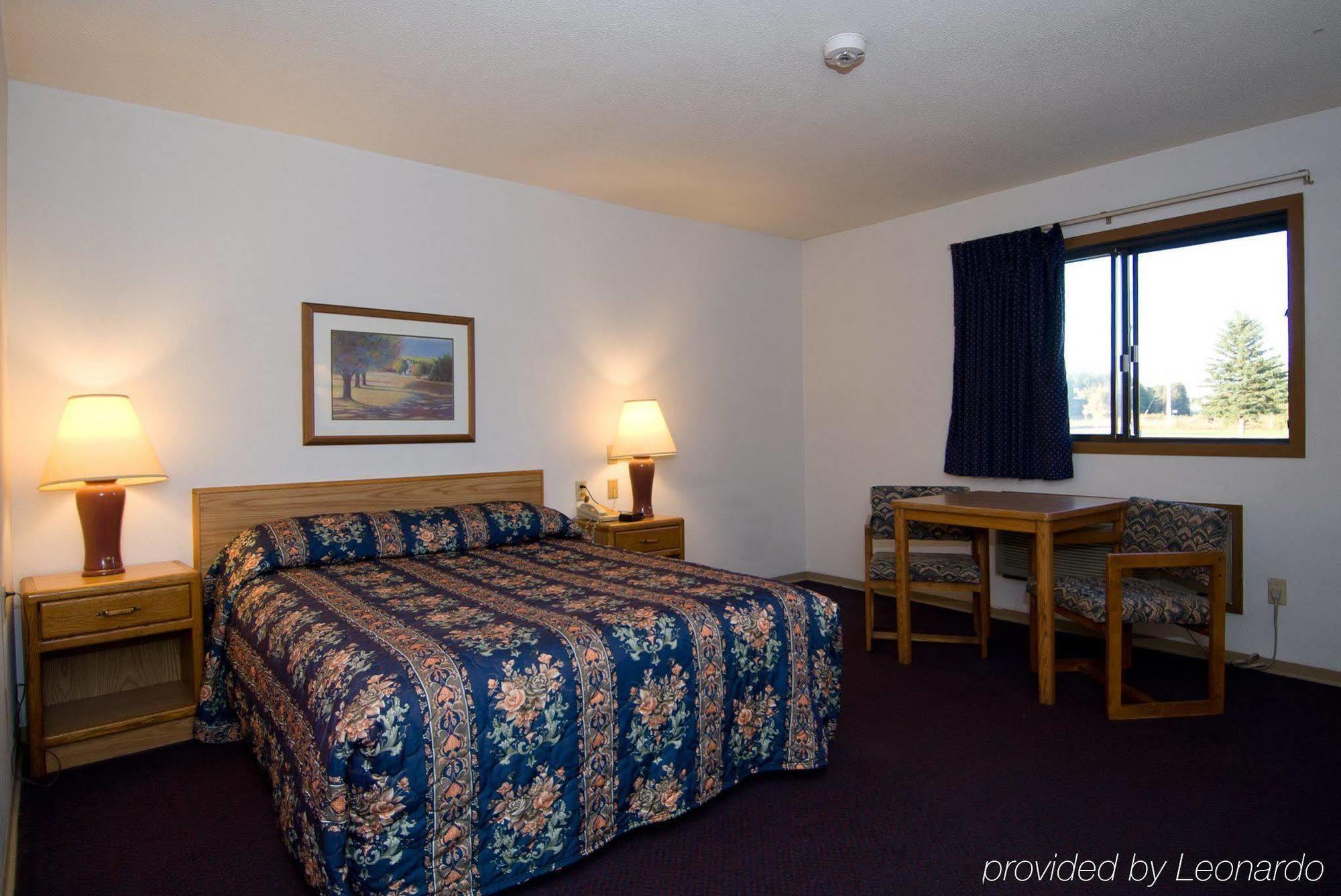 Rodeway Inn Brainerd Quarto foto